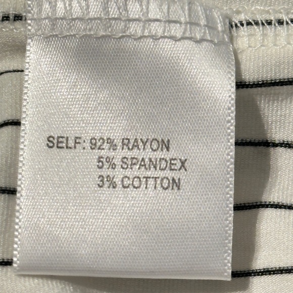 Modern Works White Striped Button-Down Blouse Size S – Relaxed Fit - Picture 11 of 12